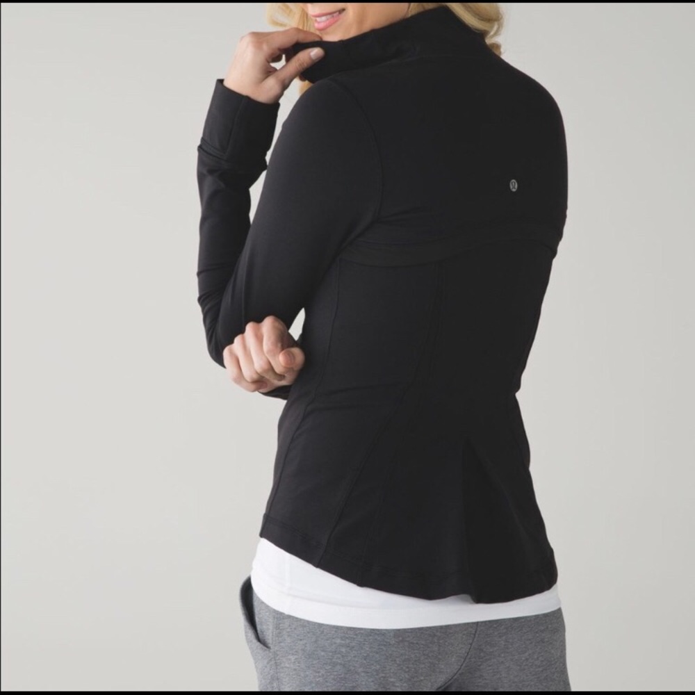 Women’s Lululemon define peplum jacket